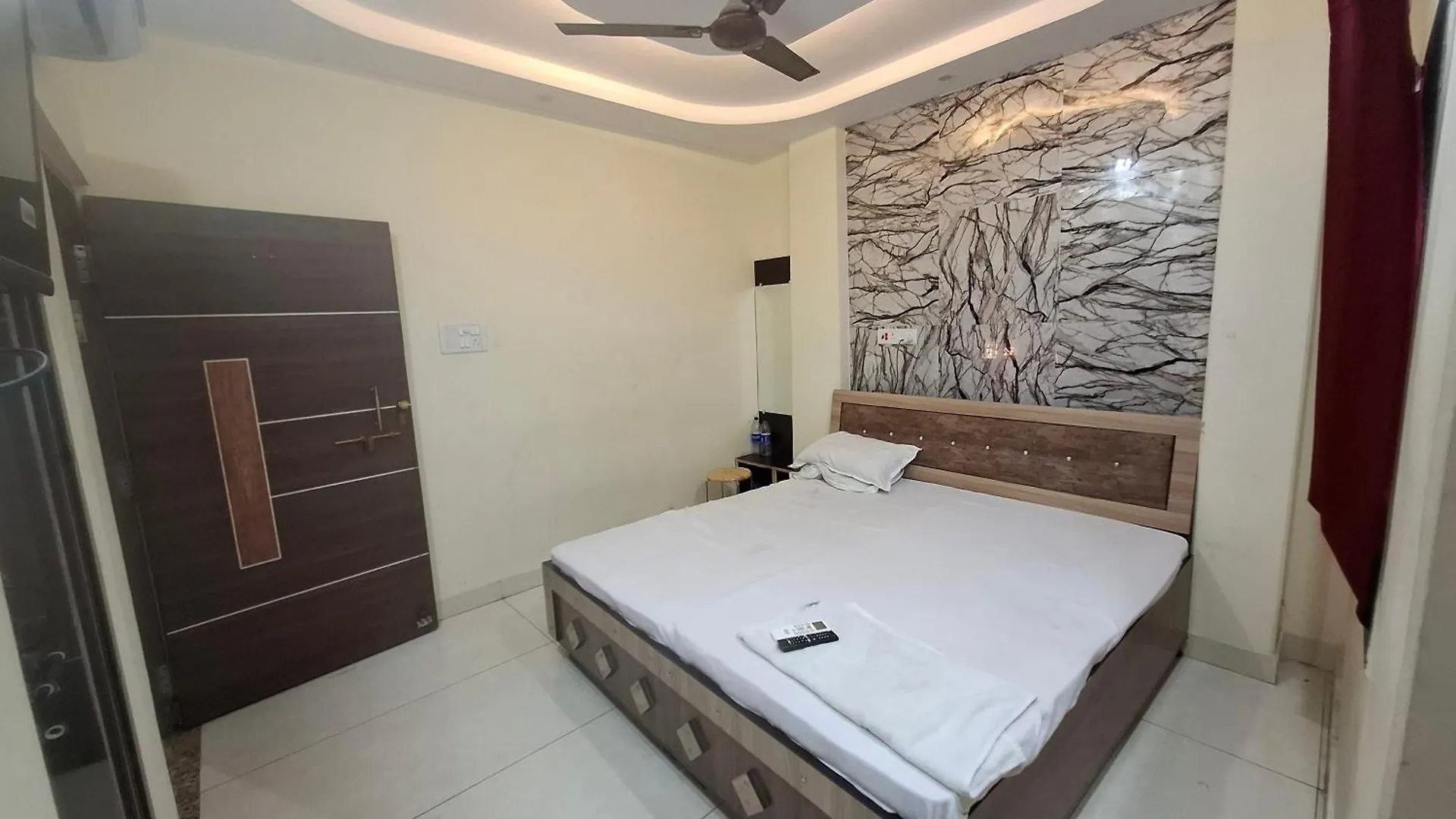 Kashi Nagari Home Stay Варанаси 0*,